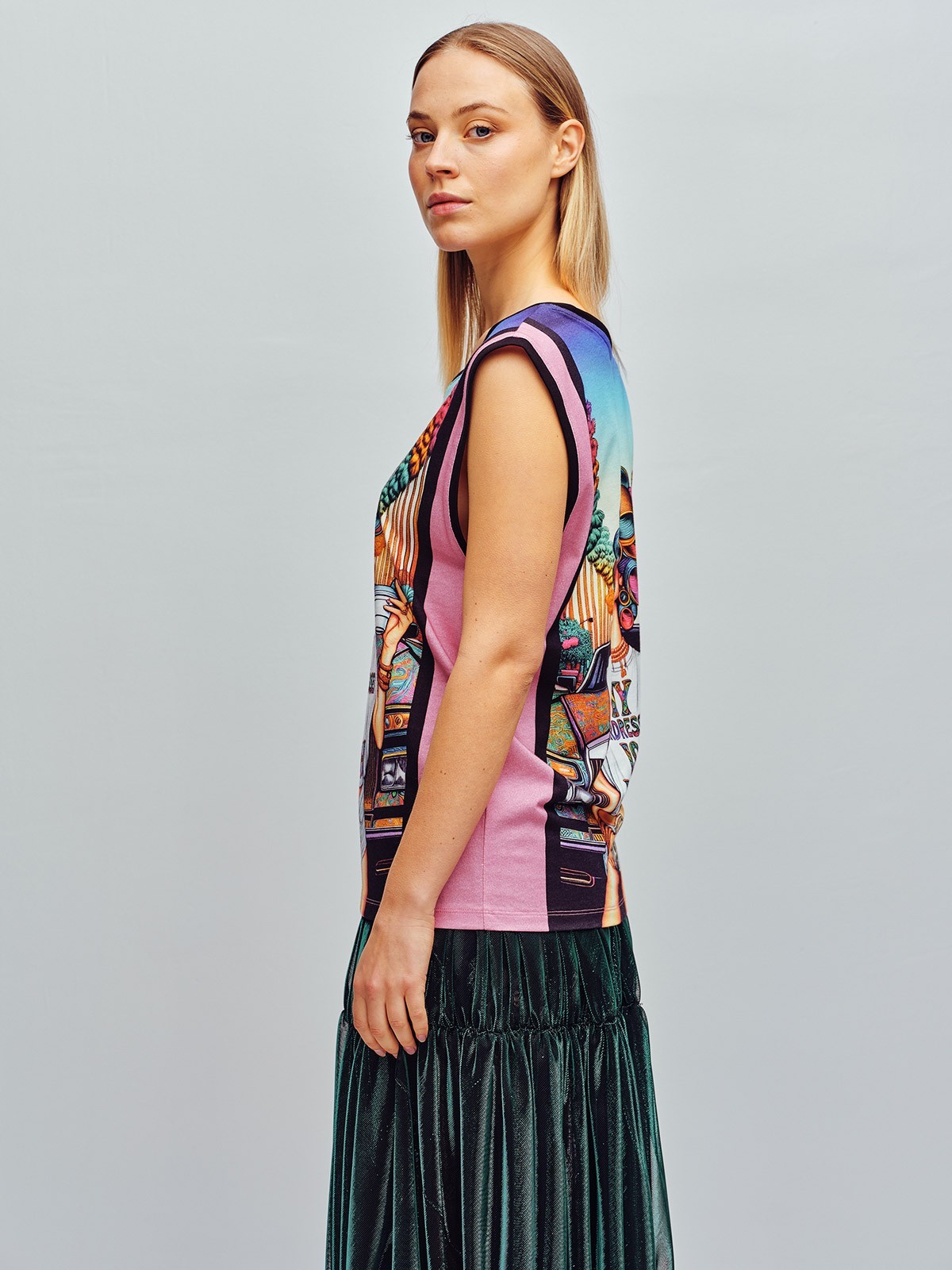 Avril Rich an Rolls | Short Sleeve | Custo Barcelona